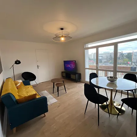 Skyview 4 Apartment *